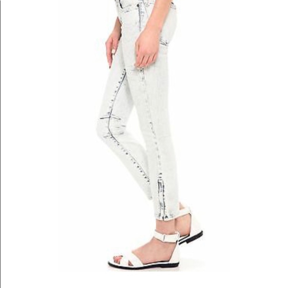 Helmut Lang White Acid-Wash Skinny Jeans